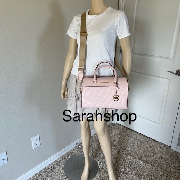 🌼Michael Kors Set - Picture 7 of 16